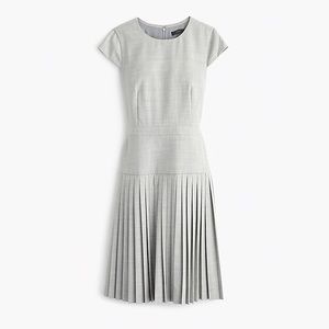 9am dress in Super 120s wool